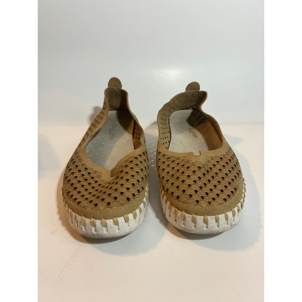 Ilse Jacobsen Hornbæk Tulip 139 Perforated Flat/Slip-On Sneaker